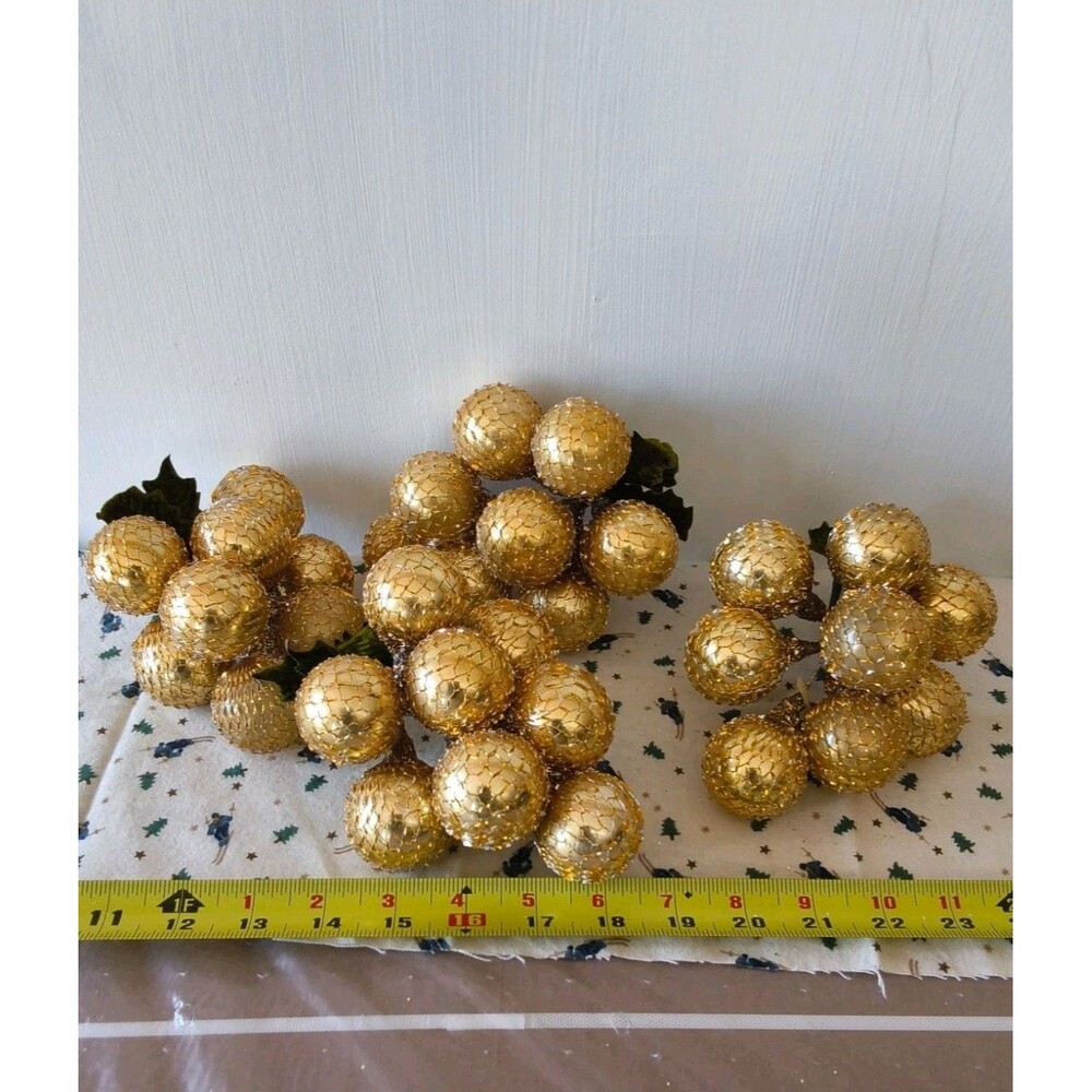 4 VTG Gold Mesh Grape Cluster Decorations Christmas Mercury Glass Japan Kitchy